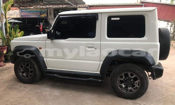 Buy Used Suzuki Jimny White Car in Vientiane in Vientiane Province Buy Used Suzuki Jimny White Car in Vientiane in Vientiane Province