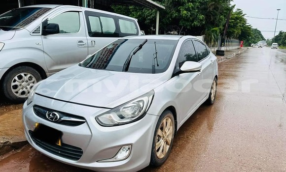 Buy Used Hyundai Accent Other Car in Vientiane in Vientiane Province Buy Used Hyundai Accent Other Car in Vientiane in Vientiane Province