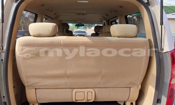 Buy Used Hyundai Accent White Car in Vientiane in Vientiane Province Buy Used Hyundai Accent White Car in Vientiane in Vientiane Province