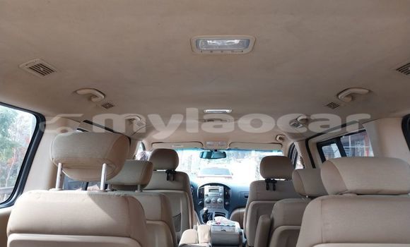 Buy Used Hyundai Accent White Car in Vientiane in Vientiane Province Buy Used Hyundai Accent White Car in Vientiane in Vientiane Province