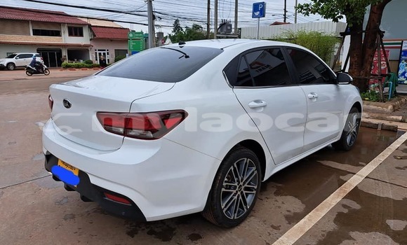Buy Used Kia Rio White Car in Vientiane in Vientiane Province Buy Used Kia Rio White Car in Vientiane in Vientiane Province
