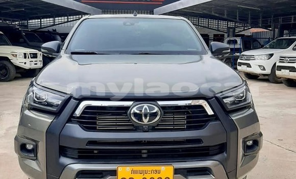 Buy Used Toyota Hiluxe Revo Other Car in Vientiane in Vientiane Province Buy Used Toyota Hiluxe Revo Other Car in Vientiane in Vientiane Province