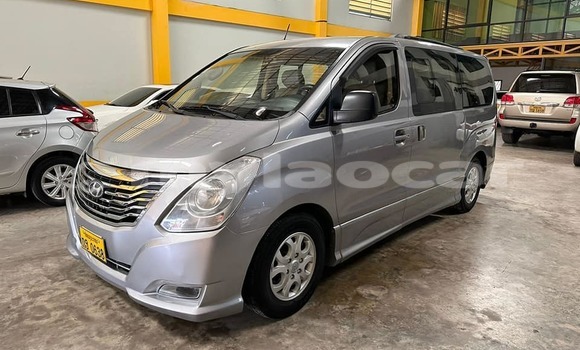 Buy Used Hyundai H1 Other Car in Vientiane in Vientiane Province Buy Used Hyundai H1 Other Car in Vientiane in Vientiane Province