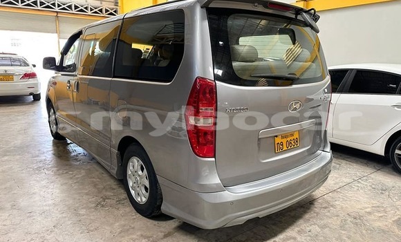 Buy Used Hyundai H1 Other Car in Vientiane in Vientiane Province Buy Used Hyundai H1 Other Car in Vientiane in Vientiane Province