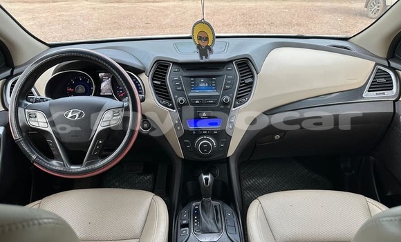 ຊື້ ໃຊ້ແລ້ວ Hyundai Grand Starex White ລົດ ໃນ Vientiane ໃນ Vientiane Province ຊື້ ໃຊ້ແລ້ວ Hyundai Grand Starex White ລົດ ໃນ Vientiane ໃນ Vientiane Province