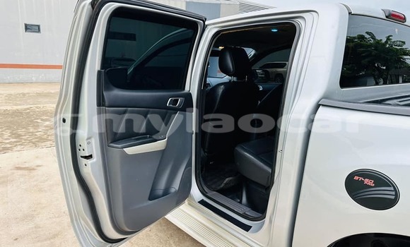 ຊື້ ໃຊ້ແລ້ວ Mazda BT-50 White ລົດ ໃນ Vientiane ໃນ Vientiane Province ຊື້ ໃຊ້ແລ້ວ Mazda BT-50 White ລົດ ໃນ Vientiane ໃນ Vientiane Province