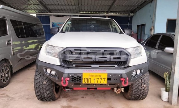 ຊື້ ໃຊ້ແລ້ວ Ford Ranger White ລົດ ໃນ Vientiane ໃນ Vientiane Province ຊື້ ໃຊ້ແລ້ວ Ford Ranger White ລົດ ໃນ Vientiane ໃນ Vientiane Province