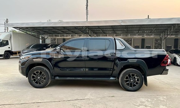 ຊື້ ໃຊ້ແລ້ວ Toyota Hiluxe Revo Black ລົດ ໃນ Vientiane ໃນ Vientiane Province ຊື້ ໃຊ້ແລ້ວ Toyota Hiluxe Revo Black ລົດ ໃນ Vientiane ໃນ Vientiane Province