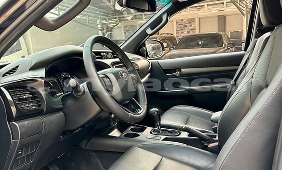 ຊື້ ໃຊ້ແລ້ວ Toyota Hiluxe Revo Black ລົດ ໃນ Vientiane ໃນ Vientiane Province ຊື້ ໃຊ້ແລ້ວ Toyota Hiluxe Revo Black ລົດ ໃນ Vientiane ໃນ Vientiane Province