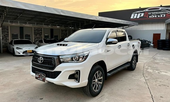 ຊື້ ໃຊ້ແລ້ວ Toyota Hilux White ລົດ ໃນ Vientiane ໃນ Vientiane Province ຊື້ ໃຊ້ແລ້ວ Toyota Hilux White ລົດ ໃນ Vientiane ໃນ Vientiane Province