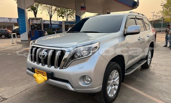 Buy Used Toyota Prado Other Car in Vientiane in Vientiane Province Buy Used Toyota Prado Other Car in Vientiane in Vientiane Province