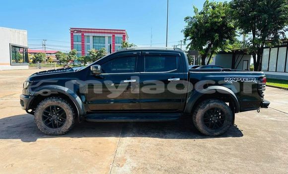 Buy Used Toyota Hilux Black Car in Vientiane in Vientiane Province Buy Used Toyota Hilux Black Car in Vientiane in Vientiane Province
