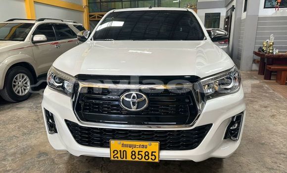 Buy Used Toyota Hilux Other Car in Vientiane in Vientiane Province Buy Used Toyota Hilux Other Car in Vientiane in Vientiane Province