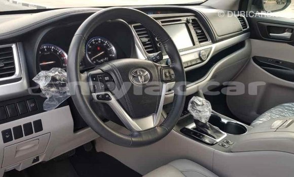 Buy Import Toyota Highlander Black Car in Import - Dubai in Attapeu Province Buy Import Toyota Highlander Black Car in Import - Dubai in Attapeu Province