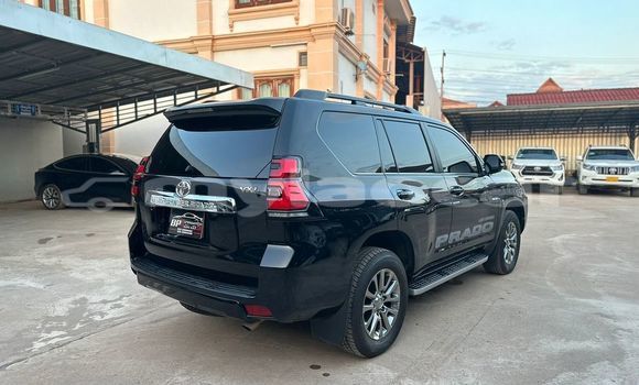 Buy Used Toyota Prado Black Car in Vientiane in Vientiane Province Buy Used Toyota Prado Black Car in Vientiane in Vientiane Province