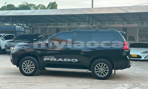 Buy Used Toyota Prado Black Car in Vientiane in Vientiane Province Buy Used Toyota Prado Black Car in Vientiane in Vientiane Province