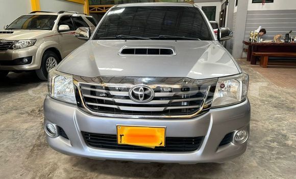 Buy Used Toyota Hilux Other Car in Vientiane in Vientiane Province Buy Used Toyota Hilux Other Car in Vientiane in Vientiane Province