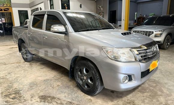 Buy Used Toyota Hilux Other Car in Vientiane in Vientiane Province Buy Used Toyota Hilux Other Car in Vientiane in Vientiane Province