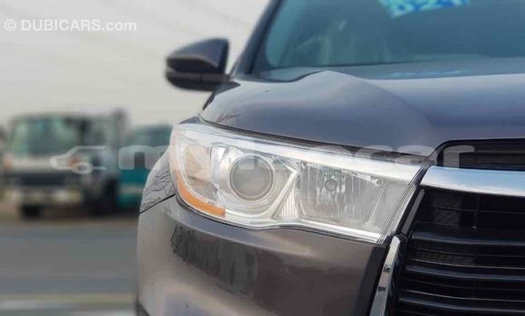 Buy Import Toyota Highlander Other Car in Import - Dubai in Attapeu Province Buy Import Toyota Highlander Other Car in Import - Dubai in Attapeu Province