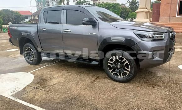 Buy Used Toyota Hiluxe Revo Other Car in Vientiane in Vientiane Province Buy Used Toyota Hiluxe Revo Other Car in Vientiane in Vientiane Province