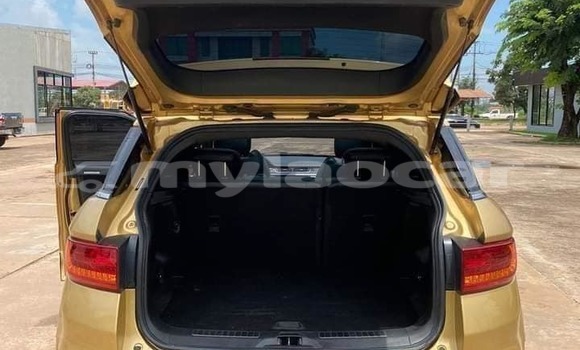 Buy Used Landwind X7 Other Car in Vientiane in Vientiane Province Buy Used Landwind X7 Other Car in Vientiane in Vientiane Province