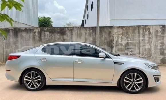 Buy Used Kia Sorento Other Car in Vientiane in Vientiane Province Buy Used Kia Sorento Other Car in Vientiane in Vientiane Province