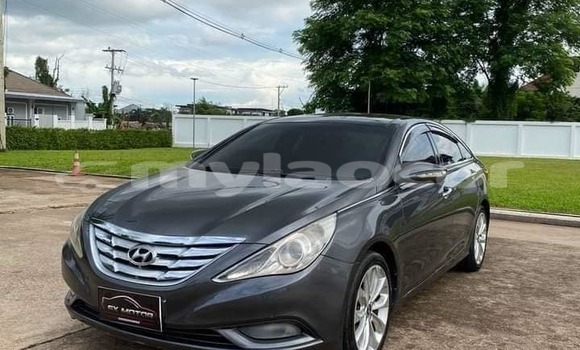 Buy Used Hyundai Sonata Other Car in Vientiane in Vientiane Province Buy Used Hyundai Sonata Other Car in Vientiane in Vientiane Province