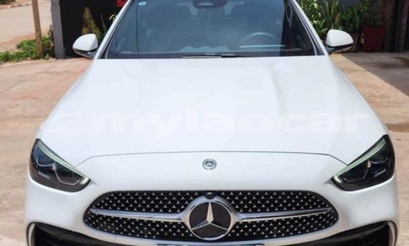 Buy Used Mercedes-Benz C-Classe White Car in Vientiane in Vientiane Province Buy Used Mercedes-Benz C-Classe White Car in Vientiane in Vientiane Province