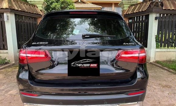 Buy Used Mercedes-Benz GL–Class White Car in Vientiane in Vientiane Province Buy Used Mercedes-Benz GL–Class White Car in Vientiane in Vientiane Province