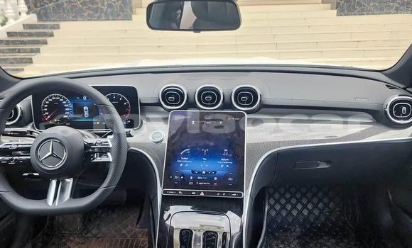 Buy Used Mercedes-Benz C–Class White Car in Vientiane in Vientiane Province Buy Used Mercedes-Benz C–Class White Car in Vientiane in Vientiane Province