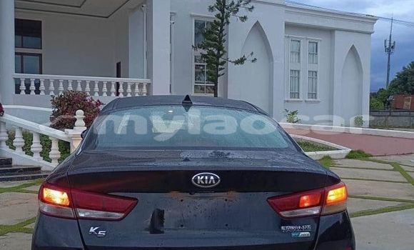 Buy Used Kia K5 Black Car in Vientiane in Vientiane Province Buy Used Kia K5 Black Car in Vientiane in Vientiane Province