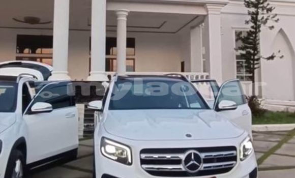 Buy Used Mercedes-Benz GL–Class White Car in Vientiane in Vientiane Province Buy Used Mercedes-Benz GL–Class White Car in Vientiane in Vientiane Province