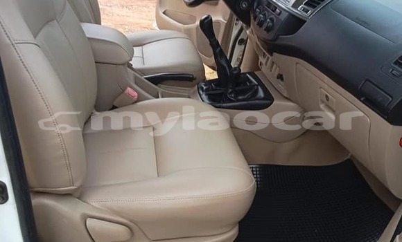 Buy Used Toyota Vigo White Car in Vientiane in Vientiane Province Buy Used Toyota Vigo White Car in Vientiane in Vientiane Province