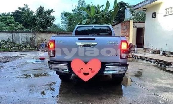 Buy Used Toyota Hilux Other Car in Vientiane in Vientiane Province Buy Used Toyota Hilux Other Car in Vientiane in Vientiane Province
