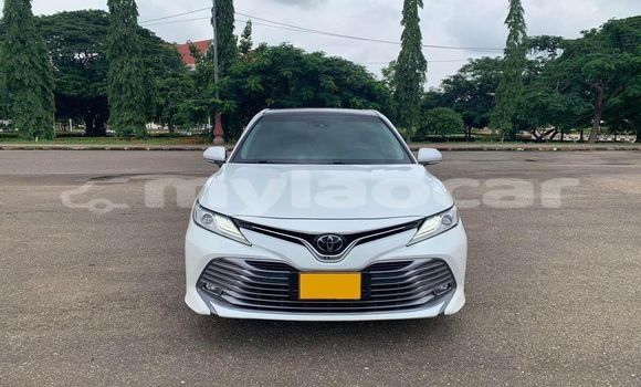 ຊື້ ໃຊ້ແລ້ວ Toyota Camry White ລົດ ໃນ Vientiane ໃນ Vientiane Province ຊື້ ໃຊ້ແລ້ວ Toyota Camry White ລົດ ໃນ Vientiane ໃນ Vientiane Province