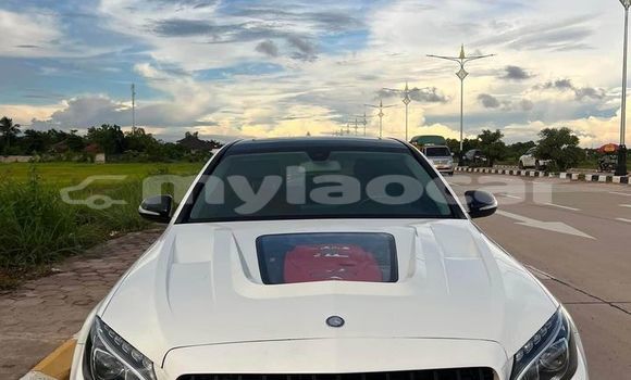 Buy Used Mercedes-Benz C–Class White Car in Vientiane in Vientiane Province Buy Used Mercedes-Benz C–Class White Car in Vientiane in Vientiane Province