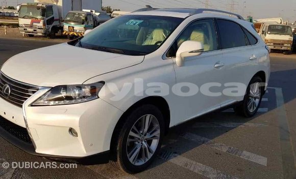 Acheter Import Voiture Lexus RX 350 Blanc à Import - Dubai, Attapeu Province Acheter Import Voiture Lexus RX 350 Blanc à Import - Dubai, Attapeu Province