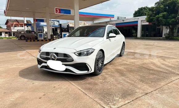 Buy Used Mercedes-Benz C–Class White Car in Vientiane in Vientiane Province Buy Used Mercedes-Benz C–Class White Car in Vientiane in Vientiane Province