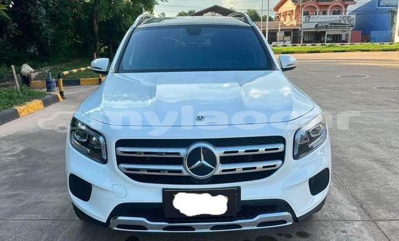 Buy Used Mercedes-Benz G-klasse White Car in Vientiane in Vientiane Province Buy Used Mercedes-Benz G-klasse White Car in Vientiane in Vientiane Province