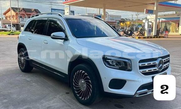 Buy Used Mercedes-Benz G-klasse White Car in Vientiane in Vientiane Province Buy Used Mercedes-Benz G-klasse White Car in Vientiane in Vientiane Province