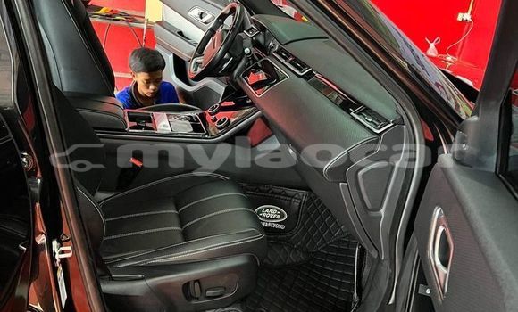 Buy Used Range Rover Range Rover Black Car in Vientiane in Vientiane Province Buy Used Range Rover Range Rover Black Car in Vientiane in Vientiane Province