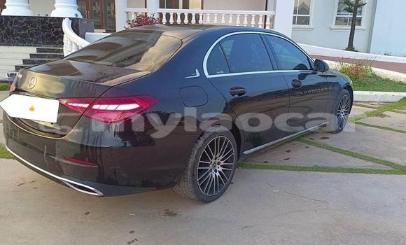 Buy Used Mercedes-Benz C–Class Black Car in Vientiane in Vientiane Province Buy Used Mercedes-Benz C–Class Black Car in Vientiane in Vientiane Province