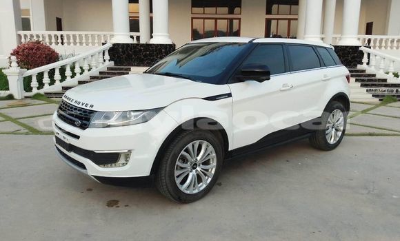 Buy Used Range Rover Range Rover White Car in Vientiane in Vientiane Province Buy Used Range Rover Range Rover White Car in Vientiane in Vientiane Province