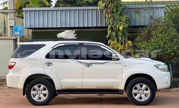 ຊື້ ໃຊ້ແລ້ວ Toyota Fortuner Other ລົດ ໃນ Vientiane ໃນ Vientiane Province ຊື້ ໃຊ້ແລ້ວ Toyota Fortuner Other ລົດ ໃນ Vientiane ໃນ Vientiane Province