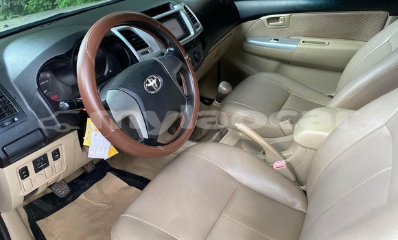 Buy Used Toyota Hilux Other Car in Vientiane in Vientiane Province Buy Used Toyota Hilux Other Car in Vientiane in Vientiane Province