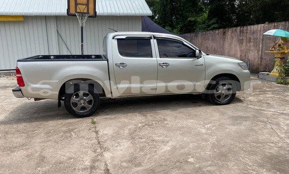 Buy Used Toyota Hilux Other Car in Vientiane in Vientiane Province Buy Used Toyota Hilux Other Car in Vientiane in Vientiane Province