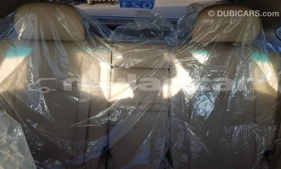 Acheter Import Voiture Lexus RX 350 Blanc à Import - Dubai, Attapeu Province Acheter Import Voiture Lexus RX 350 Blanc à Import - Dubai, Attapeu Province