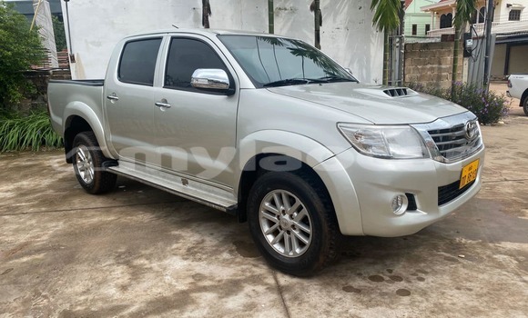 Buy Used Toyota Hilux Other Car in Vientiane in Vientiane Province Buy Used Toyota Hilux Other Car in Vientiane in Vientiane Province
