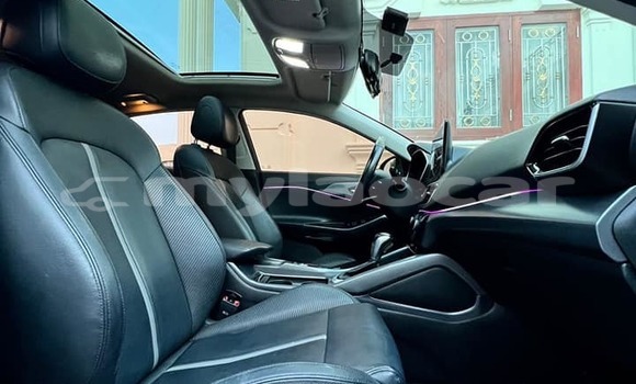 Buy Used Hyundai Lantra Black Car in Vientiane in Vientiane Province Buy Used Hyundai Lantra Black Car in Vientiane in Vientiane Province