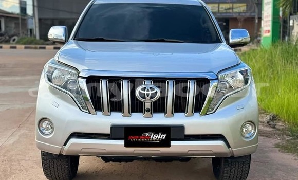 Buy Used Toyota Prado Other Car in Vientiane in Vientiane Province Buy Used Toyota Prado Other Car in Vientiane in Vientiane Province